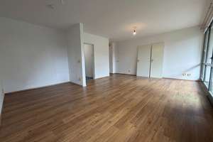 ++ Außergewöhnliches Apartment in Remscheid-Lennep mit Einbauküche und Balkon ++ – Schwelmer Str. 45 Nr. 18, 42897 Stadtgarten, Remscheid – Vorschaubild 2