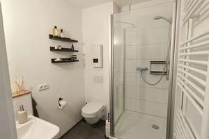 Helle und 94 qm große 3 Zimmer Wohnung mit sonnigem Südbalkon im Zentrum von Bremen – Außer der Schleifmühle 47, 28203 Ostertor, Bremen – Vorschaubild 4