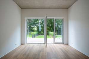  GROSSZÜGIGES STADTHAUS  MIT DACHTERRASSE  – Die vollständige Adresse der Immobilie erhältst du vom Anbieter., 12524 Altglienicke, Berlin – Vorschaubild 21