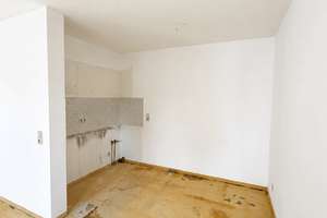 Verwirklichen Sie Ihren Wohntraum – helle Eigentumswohnung mit Balkon und viel Potenzial – Die vollständige Adresse der Immobilie erhältst du vom Anbieter., 9116 Kaßberg, Chemnitz – Vorschaubild 5