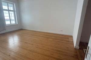 Großzügiges Wohnen in Rotherbaum: Fünf-Zimmer-Wohnung mit Balkon – Bundesstrasse 6, 20146 Rotherbaum, Hamburg – Vorschaubild 33