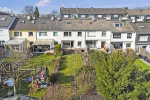 Ihr neues Zuhause zum Gestalten – Reihenmittelhaus mit Garten in Velbert – Die vollständige Adresse der Immobilie erhältst du vom Anbieter., 42549 Velbert-Mitte, Velbert – Vorschaubild 1