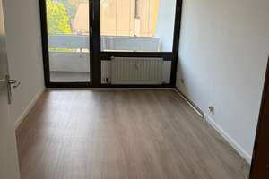 Exklusives Wohnen mit Weitblick – modernisierte 4-Zimmer-Eigentumswohnung – Die vollständige Adresse der Immobilie erhältst du vom Anbieter., 55126 Finthen, Mainz – Vorschaubild 7