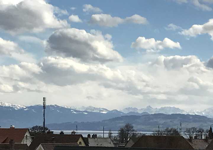 Privatverkauf - Helle, zentrumsnahe 3,5 Zimmer Penthouse-Wohnung in Friedrichshafen