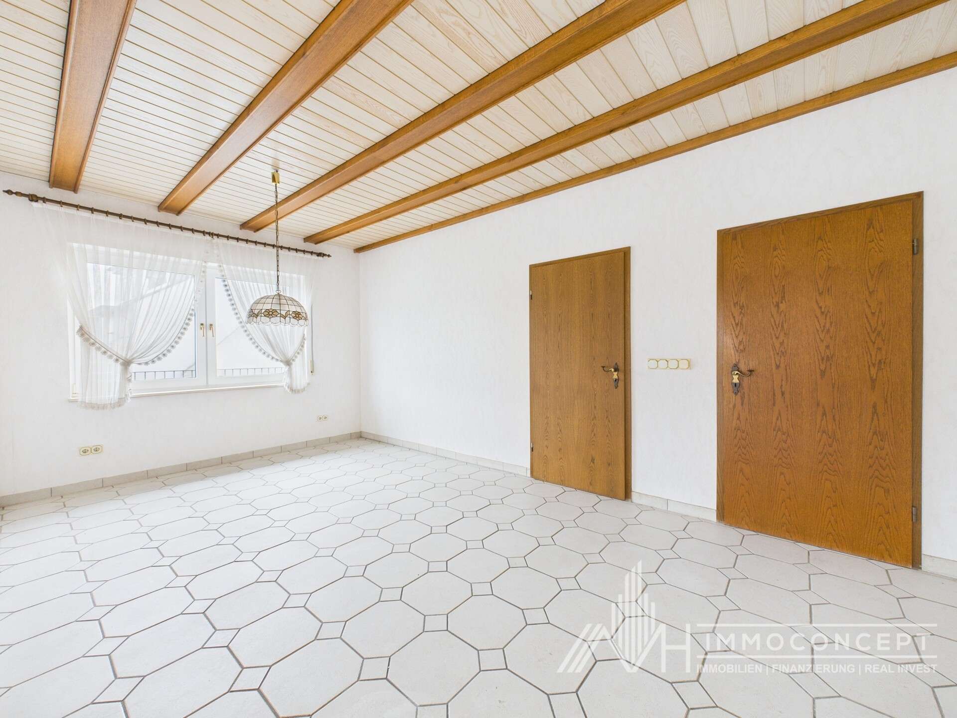 Immobilie in Kröv - Wohn- und Geschäftshaus | Lagerfläche | Ladenlokal | Wohnung modernisiert | 54536 Kröv - Bild 10