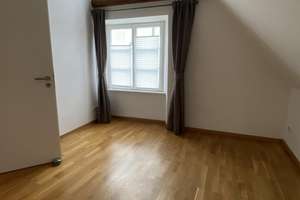 Helle Dachgeschosswohnung im Stadtzentrum von Kempten – Fürstenstraße 22, 87439 Innenstadt, Kempten (Allgäu) – Vorschaubild 8