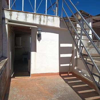 Haus zum Verkauf in Ulldecona, 4 Schlafzimmer.