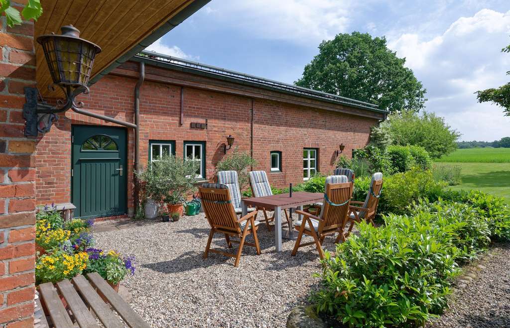 Immobilie in Wentorf - Landhaus der besonderen Art - Bild 1