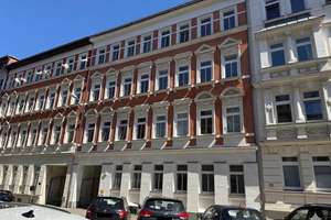 bezugsfreie 4-Zimmer-Erdgeschosswohnung in Leipzig-Schleußig – Die vollständige Adresse der Immobilie erhältst du vom Anbieter., 4229 Schleußig, Leipzig – Vorschaubild 1