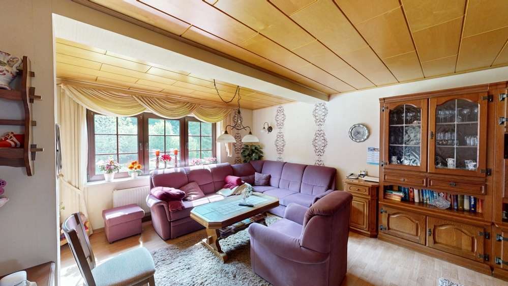 Immobilie in Dahlem - Ehemalige Pension Ulrich - Als Nachfolger oder große Familie -  Viele Zimmer mit enormer Fläche - Bild 9