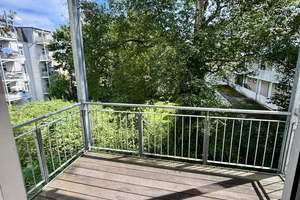 Stilvoll modernisierte Altbauwohnung mit Balkon in Elbnähe – 3 Zimmer in Bestlage Ottensens – Die vollständige Adresse der Immobilie erhältst du vom Anbieter., 22765 Ottensen, Hamburg – Vorschaubild 8