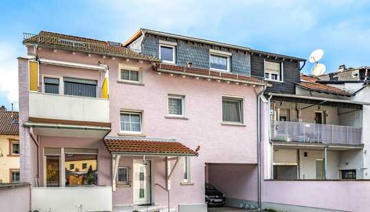 Bild von Maintal-Dörnigheim: Gepflegtes, voll vermietetes Dreiparteienhaus in ruhiger und beliebter Mainnähe