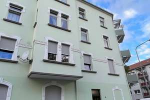 Ruhige 2 Zimmer Wohnung Küche, Bad, Balkon in Biebrich – Salizestr. 20, 65203 Biebrich, Wiesbaden – Vorschaubild 1