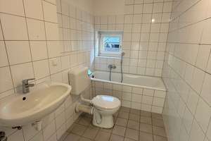 sanierte 2-Zimmwerwohnung *Balkon* – Kampstraße 27, 46117 Osterfeld-West, Oberhausen – Vorschaubild 8