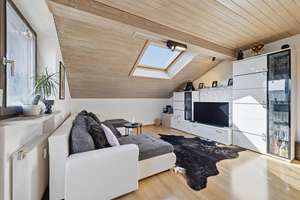 **Provisionsfrei** Charmante 2-Zimmer-Wohnung mit Balkon und traumhaftem Bergblick  – Edelweißstraße 11, 83109 Großkarolinenfeld – Vorschaubild 3