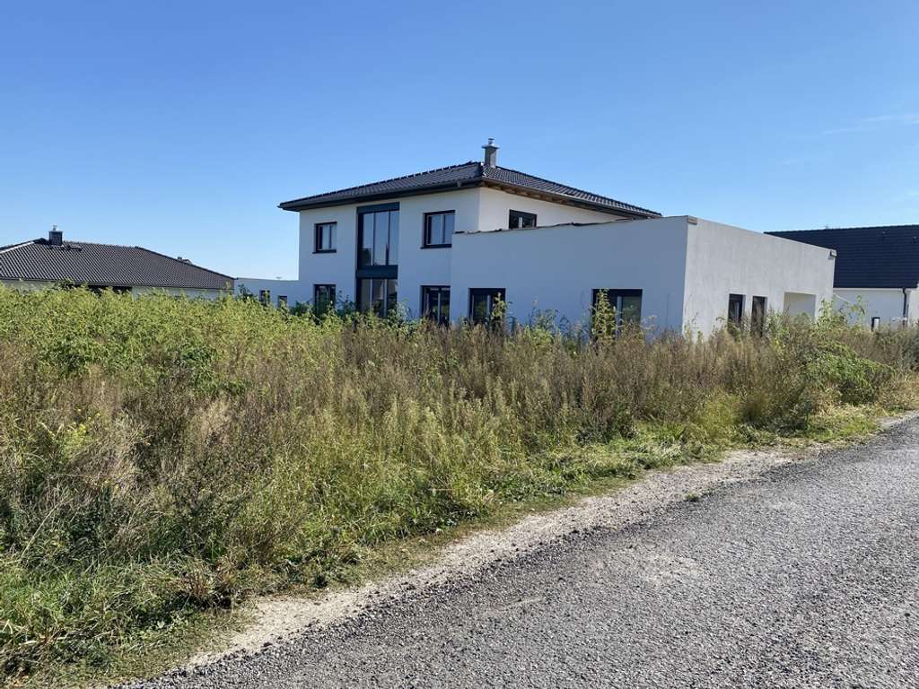 Immobilie in Brome - *** Provisionsfrei *** - Großzügiges Wohnhaus mit Einliegerwohnung (nicht fertiggestellt) in Brome - Bild 2