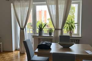 **Helle, gepflegte 2 Zimmerwohnung in zentraler Lage mit Balkon** – 40595 Garath, Düsseldorf – Vorschaubild 2