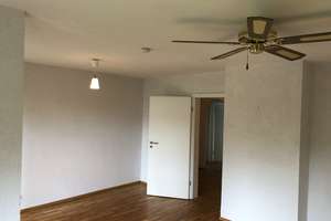 Schöne und helle 3ZKB in KA-Weiherfeld mit Balkon ins Grüne – Die vollständige Adresse der Immobilie erhältst du vom Anbieter., 76199 Weiherfeld-Dammerstock, Karlsruhe – Vorschaubild 7