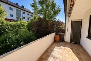 Hochwertige 4-Zimmer  Wohnung 118 m² mit Rundum-Licht,  2 Balkonen, Garage  in Stuttgart-Sillenbuch – Die vollständige Adresse der Immobilie erhältst du vom Anbieter., 70619 Sillenbuch (Ortsteil), Stuttgart – Vorschaubild 7