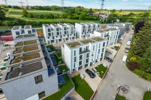 Charmant mit außergewöhnlichem Grundriss und sehr großem Gartenbereich! – Ihinger Straße 25, 71106 Böblingen (Kreis) – Vorschaubild 2