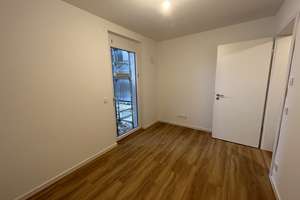 Helle 3-Zimmer-Wohnung mit Terrasse – Von-Hünefeld-Straße 8, 89231 Neu-Ulm – Vorschaubild 2