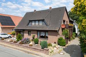Achim: Zweifamilienhaus mit Potenzial – Frei zur Vermietung  oder zur Selbstnutzung! Obj.8692 – Die vollständige Adresse der Immobilie erhältst du vom Anbieter., 28832 Achim – Vorschaubild 5