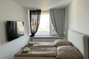 Alltagstaugliche 2-Zimmer-Wohnung mit Balkon in Düsseldorf-Bilk – Auf'm Hennekamp 16, 40225 Bilk, Düsseldorf – Vorschaubild 4