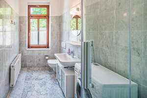 Property thumbnail 10