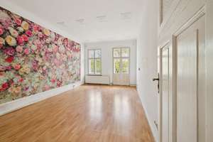 Charmante Altbauwohnung mit klassischem Flair und Balkon in Wilhelmstadt – 13595 Wilhelmstadt, Berlin – Vorschaubild 3