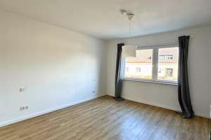 Gepflegtes 2-3 Familienhaus mit Garten + Garage, sofort verfügbar – Schulstraße 69a, 66773 Schwalbach – Vorschaubild 11