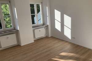 Stilvolle 4-Zimmer-Wohnung nahe Residenz und Hofgarten – Die vollständige Adresse der Immobilie erhältst du vom Anbieter., 97070 Altstadt, Würzburg – Vorschaubild 13