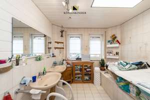 Architektenhaus mit Weitblick: Zweifamilienhaus auf großem Grundstück mit weitläufigen Garten – Die vollständige Adresse der Immobilie erhältst du vom Anbieter., 73326 Deggingen – Vorschaubild 12