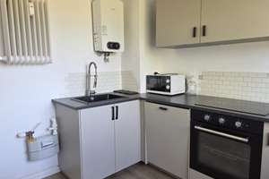Zuhause mit 2 Zimmern und Balkon in Berlin Wedding – Cambridger Straße 19, 13349 Wedding, Berlin – Vorschaubild 12