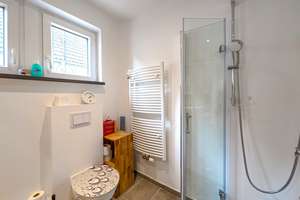 Endlich genug Platz für die ganze Familie–
Großzügiges Zuhause in Osternburg – Die vollständige Adresse der Immobilie erhältst du vom Anbieter., 26135 Osternburg, Oldenburg (Oldenburg) – Vorschaubild 5