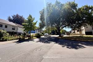 Mülheim-Speldorf:
Eigentumswohnung mit Gartennutzung in Zweifamilienhaus sucht neuen Eigentümer! – Die vollständige Adresse der Immobilie erhältst du vom Anbieter., 45478 Speldorf, Mülheim an der Ruhr – Vorschaubild 24
