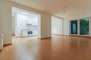 Modernisierte Kapitalanlage mit 8 vermieteten Wohneinheiten in Hasloh – Pinneberg (Kreis) – Vorschaubild 4
