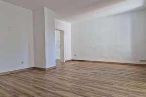 2 Zimmer Wohnung in Krefeld, Garnstraße/Ecke Südwall