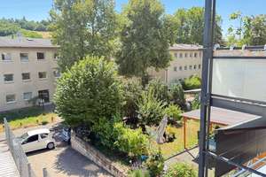 Großzügiges Wohnen auf 3 Etagen mit herrlicher Terrasse über ruhigem Innenhof in S-Zuffenhausen! – Die vollständige Adresse der Immobilie erhältst du vom Anbieter., 70435 Zuffenhausen-Mönchsberg, Stuttgart – Vorschaubild 8