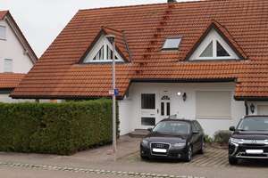 Top gepflegtes 3-Familienhaus mit gehobener Ausstattung. – Die vollständige Adresse der Immobilie erhältst du vom Anbieter., 73463 Westhausen – Vorschaubild 1