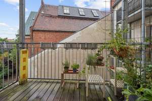 GRÜNDERZEIT-ALTBAUWOHNUNG MIT 2 BALKONEN, AUFZUG UND ENERGIEEFFIZIENZKLASSE B IN BESTLAGE – Liebigstraße 36, 10247 Friedrichshain, Berlin – Vorschaubild 23