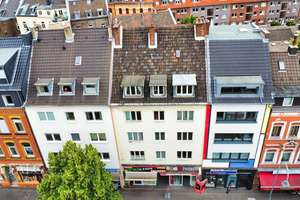 Zwei Mehrfamilienhäuser mit erstklassigen Entwicklungsmöglichkeiten in guter Ehrenfelder Lage – Die vollständige Adresse der Immobilie erhältst du vom Anbieter., 50825 Ehrenfeld (Ortsteil), Köln – Vorschaubild 3