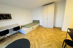 Direkt in Adlershof! Möblierte modernes Studio mit EBK sowie Balkon! – Otto-Franke-Straße 45, 12489 Adlershof, Berlin – Vorschaubild 2