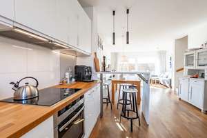 Seltene Gelegenheit: Modernes familienfreundliches Townhouse mit Loggia und Dachterrasse – Die vollständige Adresse der Immobilie erhältst du vom Anbieter., 22337 Ohlsdorf, Hamburg – Vorschaubild 12