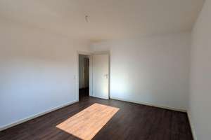 Top Wohnung im Duisburger Süden mi kleinem Balkon – Großenbaumer Allee 158, 47269 Großenbaum, Duisburg – Vorschaubild 5