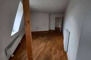 Geräumige 2-Zimmer-Wohnung mit Balkon in Erfurt – Schillerstraße 55, 99096 Löbervorstadt, Erfurt – Vorschaubild 7