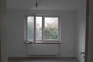Helle 2-Zimmer-Wohnung mit Blick ins Grüne in gepflegtem Büro-/Wohnhaus – St.-Anton-Straße 93-95, 47798 Krefeld – Vorschaubild 9