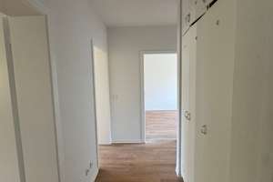 Schöne, helle Wohnung im Grünen! – Hölderlinstraße 7, 47226 Rheinhausen-Mitte, Duisburg – Vorschaubild 5