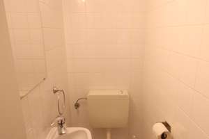 Große 3-Zimmer-Wohnung mit 2 Balkonen in direkter Rheinlage – Am Frankenturm 5, 50667 Altstadt/Nord, Köln – Vorschaubild 12
