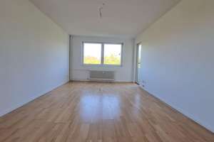 Helle 2-Zimmer-Wohnung mit Balkon in Wolfsburg – Hochring 39, 38440 Eichelkamp, Wolfsburg – Vorschaubild 2