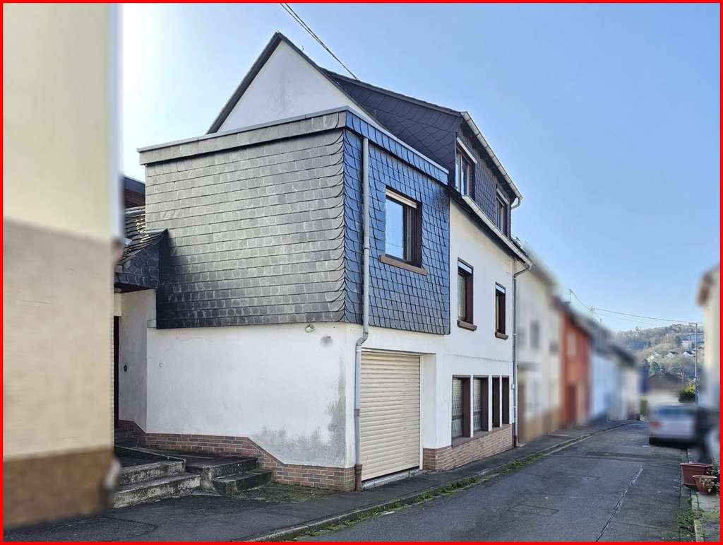 Immobilie in Idar-Oberstein - Gemütliches Einfamilienhaus in zentraler Lage - Bild 0